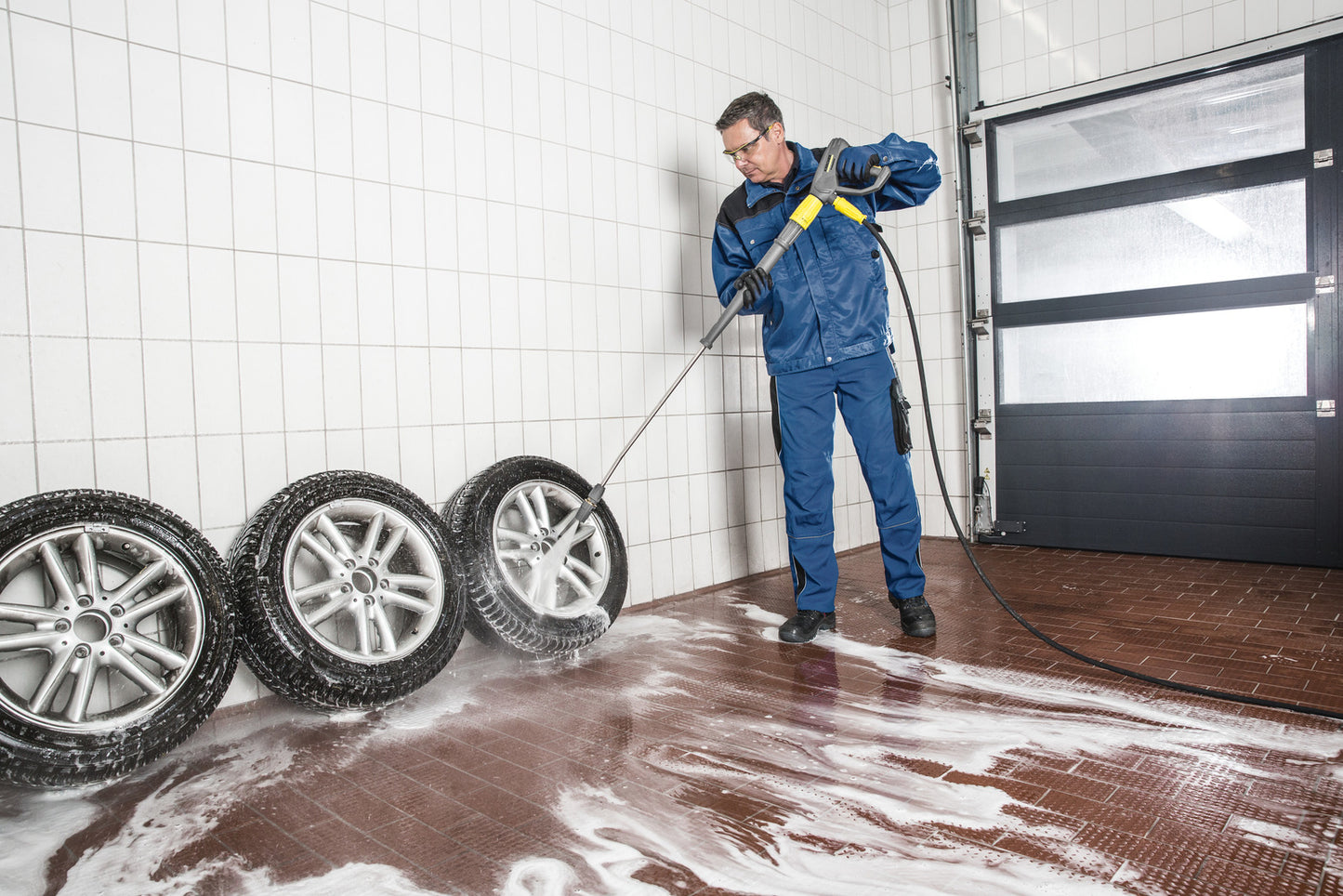 HDS Special Class Hot Water Pressure Washer